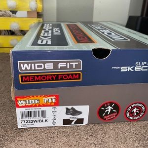 Sketchers nonslip work-shoes, worn once